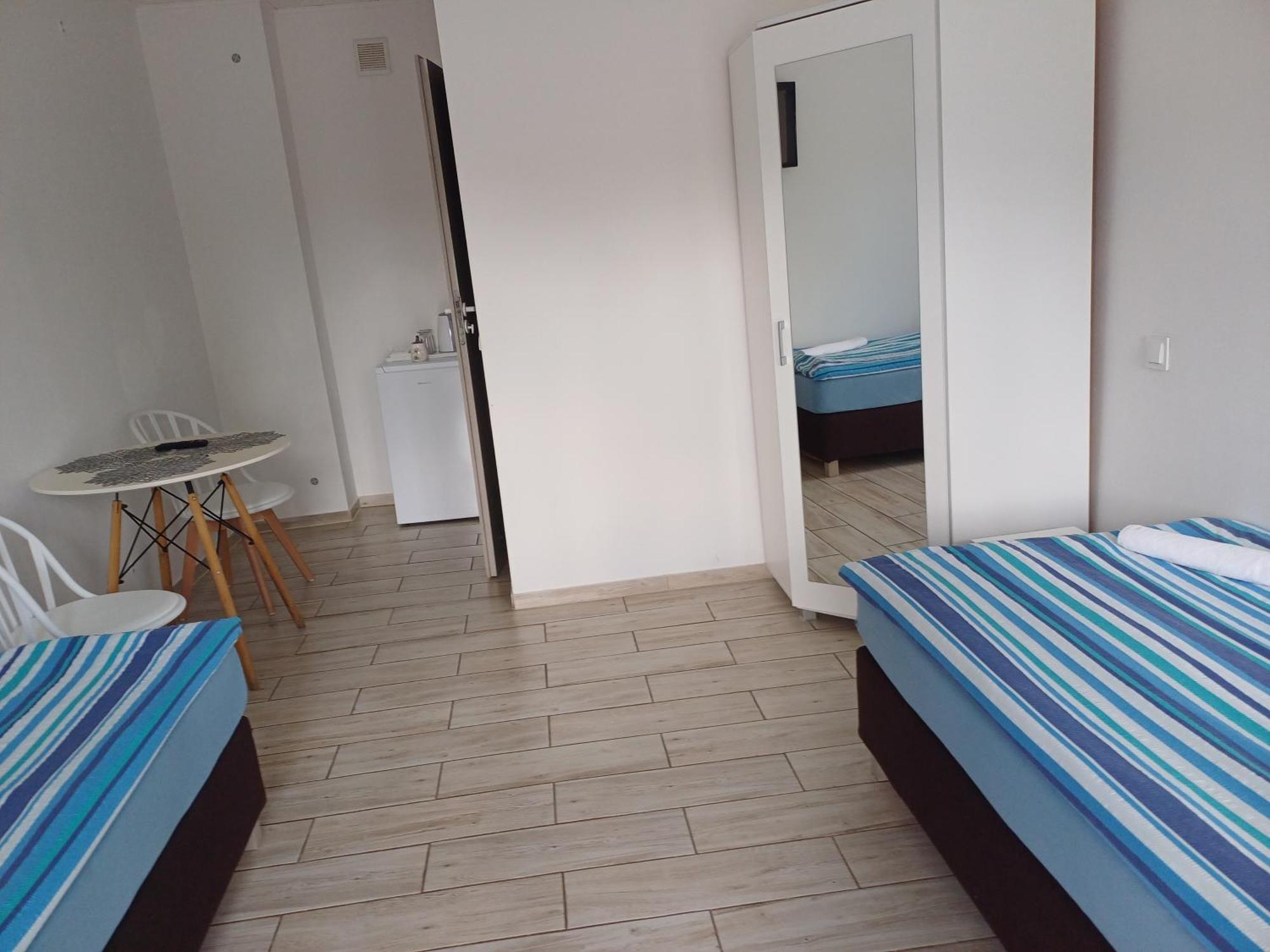Gosciniec Solan Hotel Jeleniow Luaran gambar