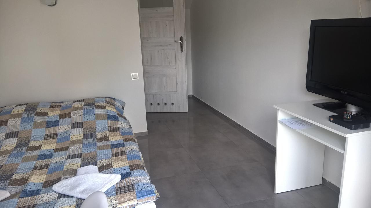 Gosciniec Solan Hotel Jeleniow Luaran gambar